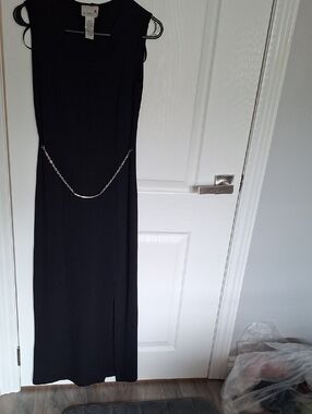Scarlett Black Maxi Dress with Removable Chain Accent